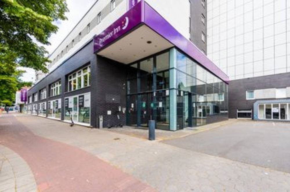 Premier Inn Hamburg City Alster