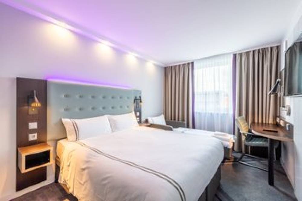 PREMIER INN HAMBURG CITY ALSTER 8