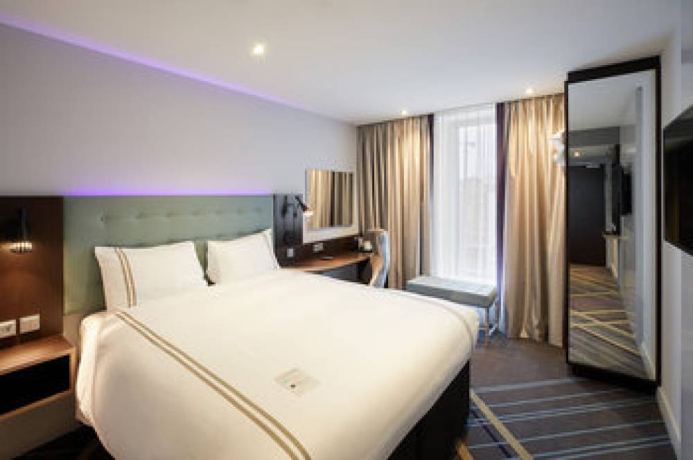 PREMIER INN HAMBURG CITY 6