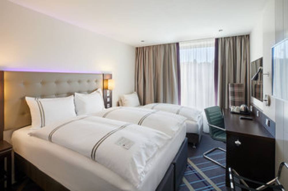 PREMIER INN HAMBURG CITY 4