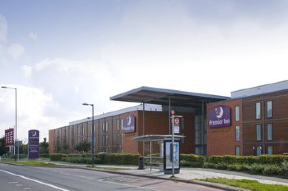 Premier Inn Heathrow Airport T2&T3