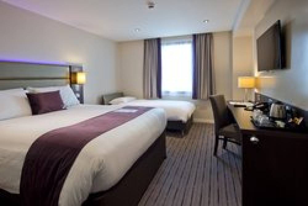 PREMIER INN HEATHROW T4 2