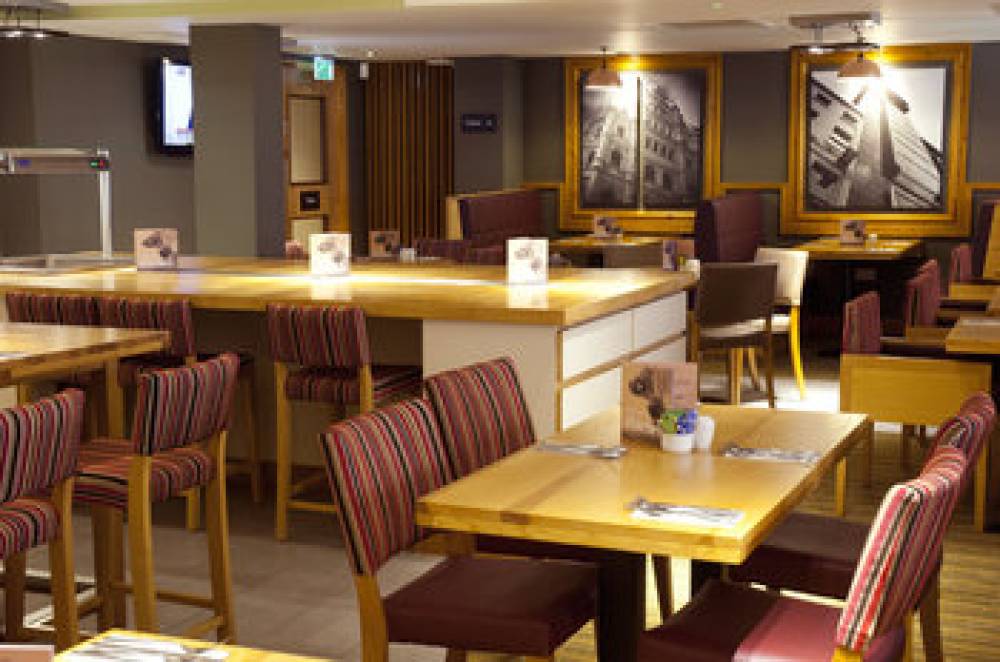 PREMIER INN LONDON LEICESTER SQUARE 9