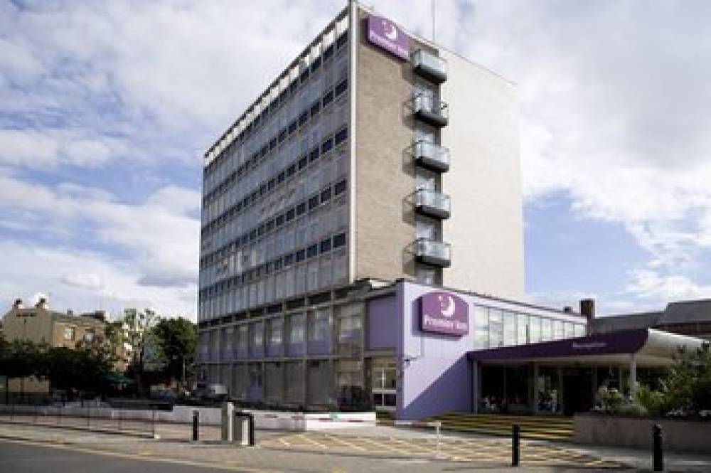 PREMIER INN LONDON PUTNEY BRIDGE 1