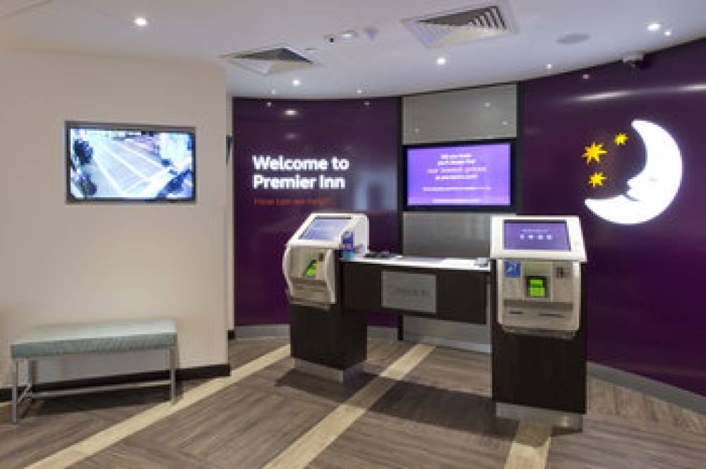 PREMIER INN LONDON SOUTHGATE 5