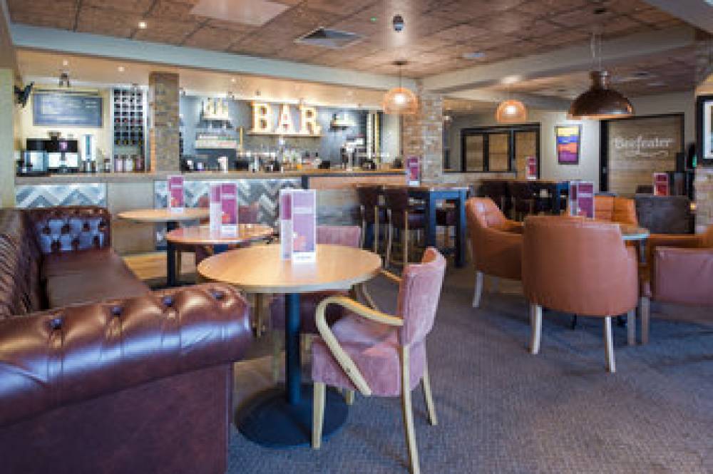 PREMIER INN LONDON UXBRIDGE 8