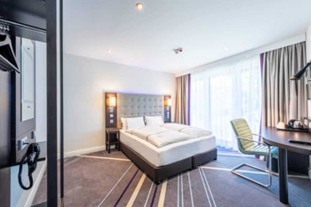 PREMIER INN MUENCHEN SCHWABING 7