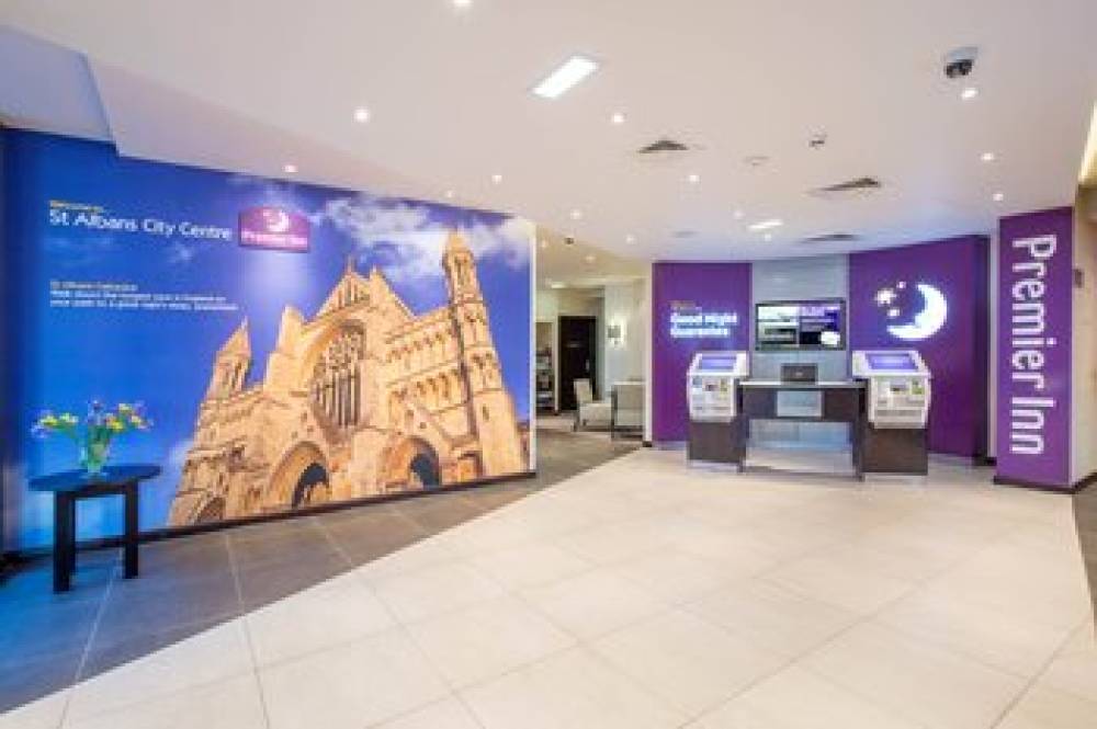 PREMIER INN ST ALBANS CITY CENTRE 8