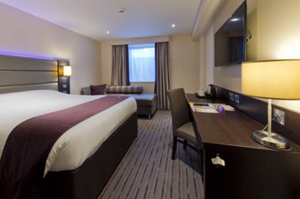 PREMIER INN WEMBLEY STADIUM 9