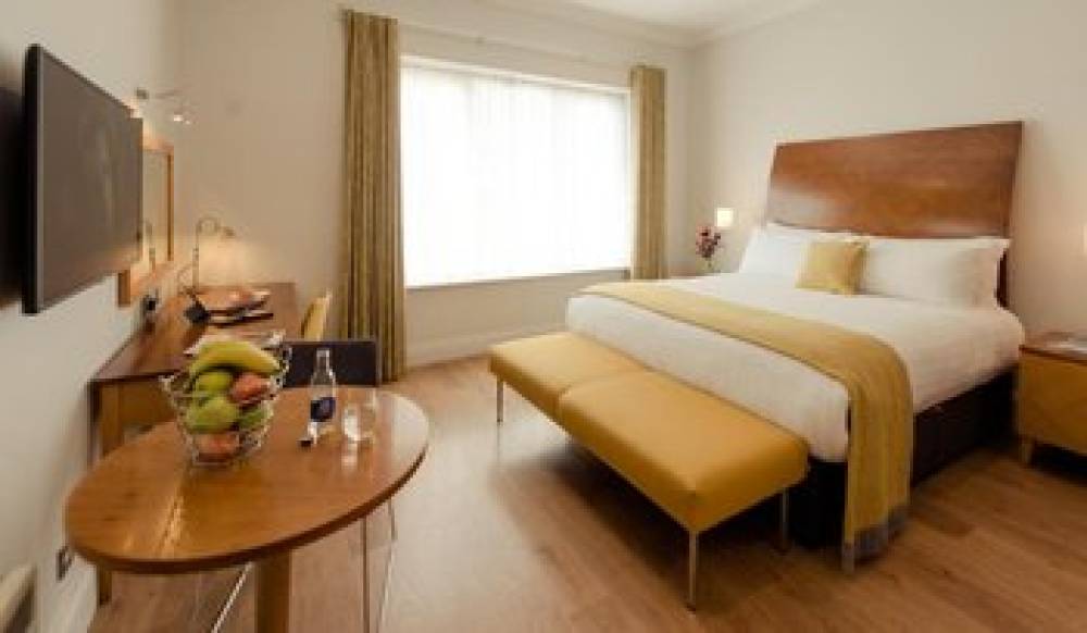 Premier Suites Dublin 5