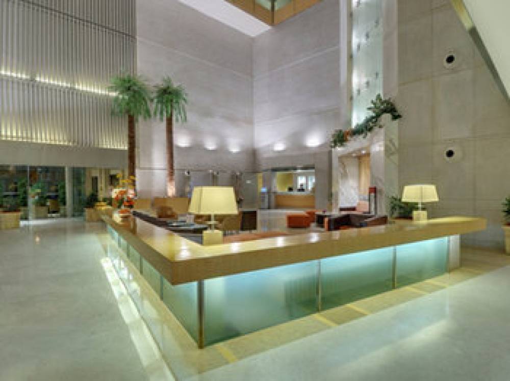 PRIDE PLAZA HOTEL AHMEDABAD 5