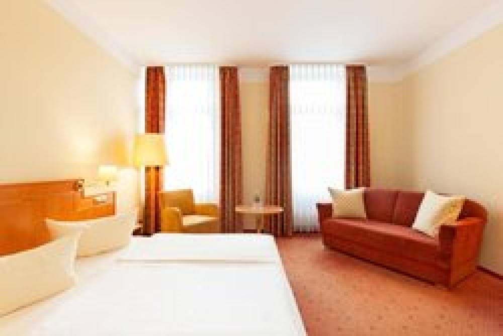 Prinz Carl Parkhotel 4