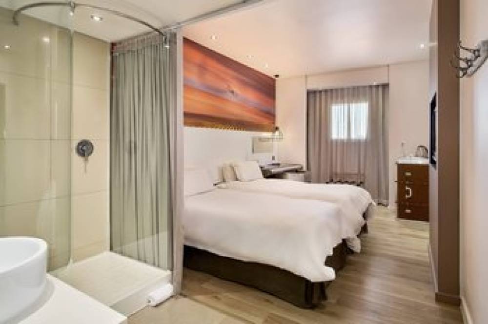 Protea Hotel By Marriott OR Tambo Airport 6