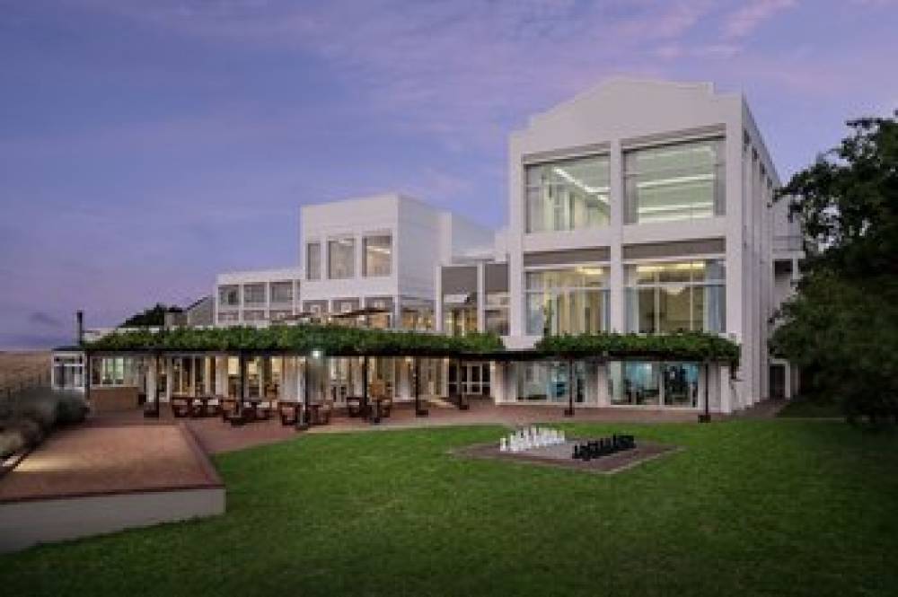 Protea Hotel By Marriott Stellenbosch And Conference Centre 1