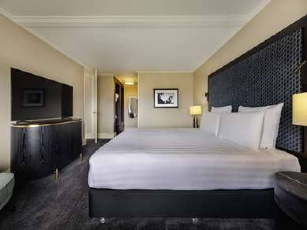 Pullman Auckland 8