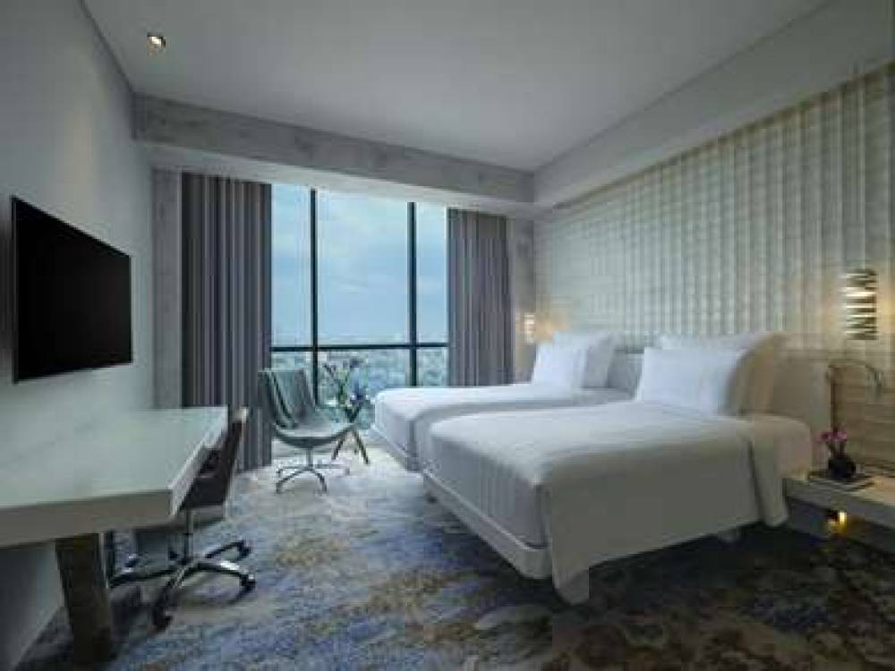 Pullman Jakarta Central Park 6