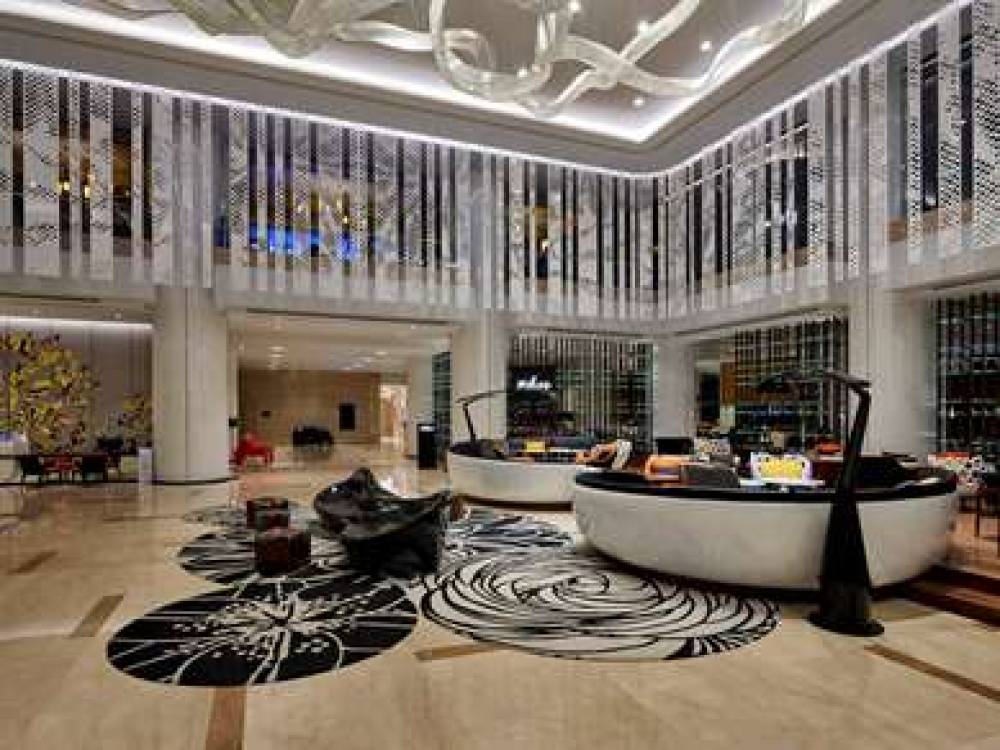 Pullman Kuala Lumpur City Centre - Hotel & Residences 1