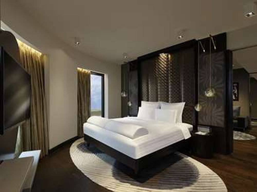 Pullman New Delhi Aerocity 6