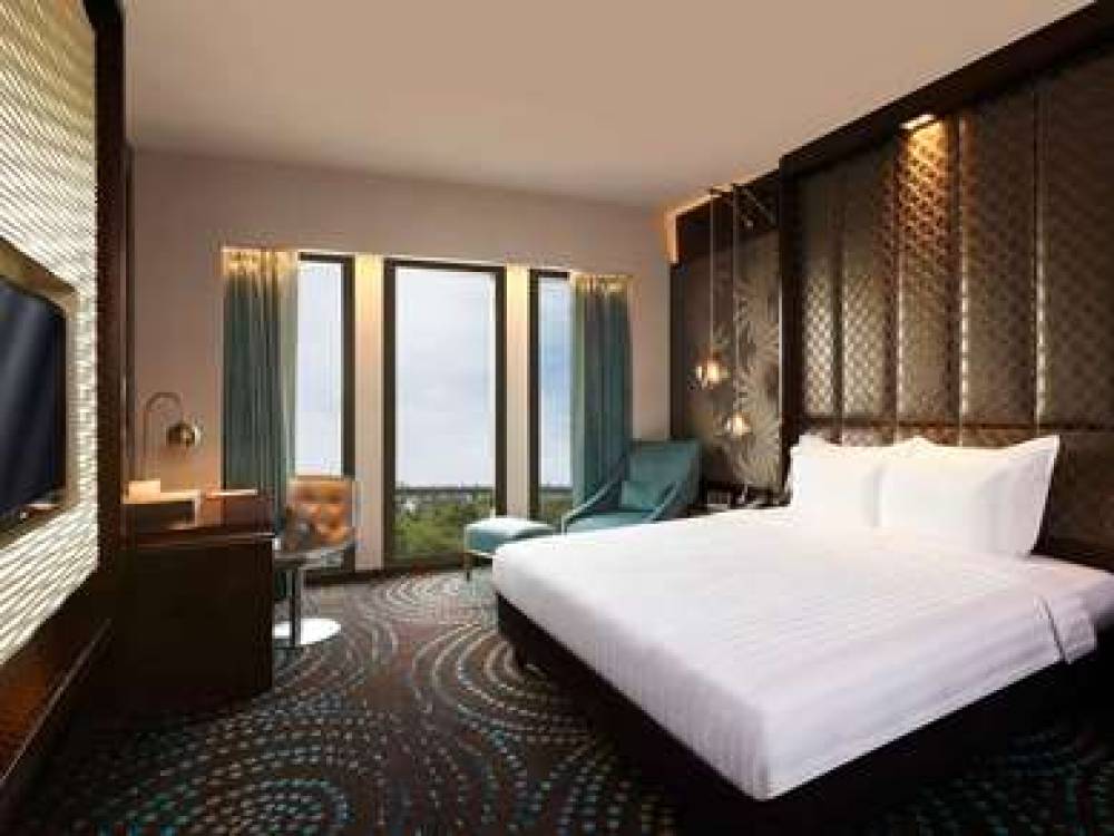 Pullman New Delhi Aerocity 10