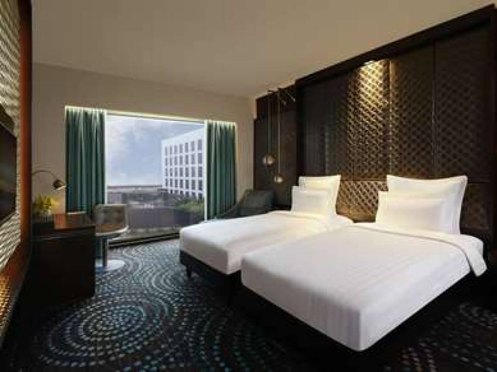 Pullman New Delhi Aerocity 8