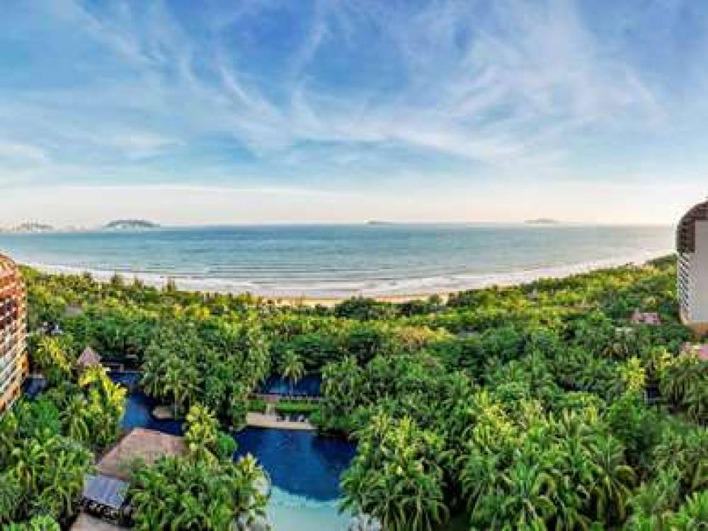 Pullman Oceanview Sanya Bay Resort & Spa 2