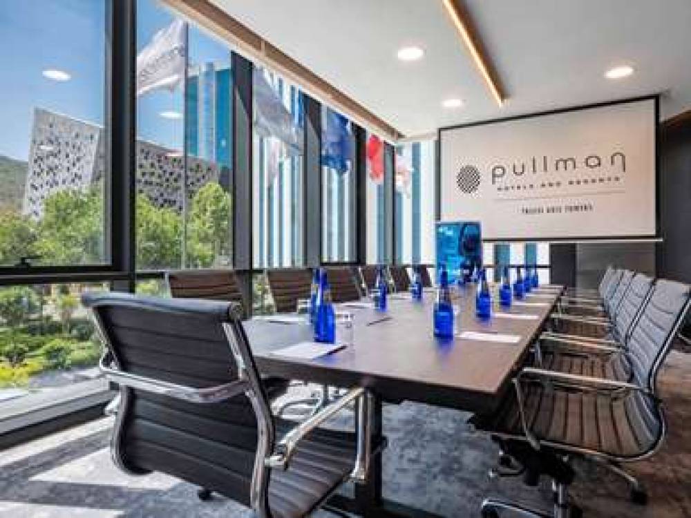 Pullman Tbilisi Axis Towers 1