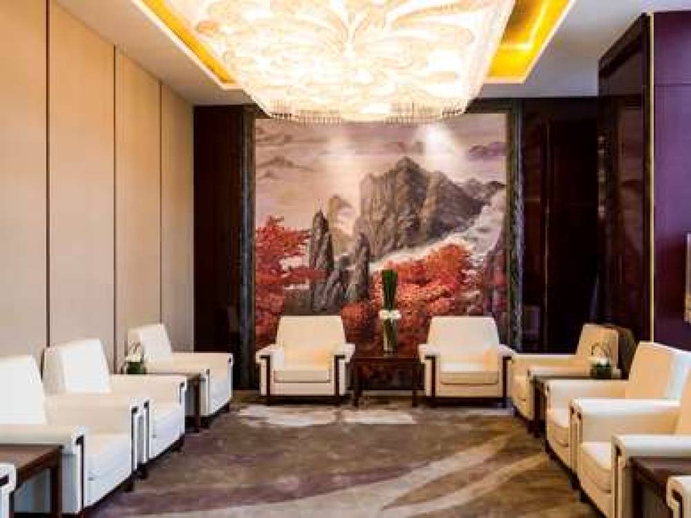 Pullman Weifang