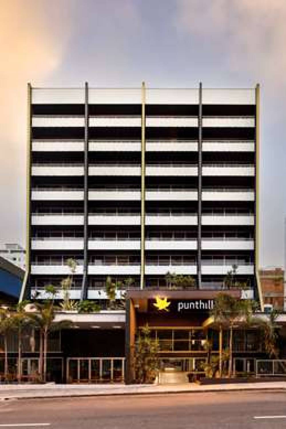 PUNTHILL SPRING HILL BRISBANE 2