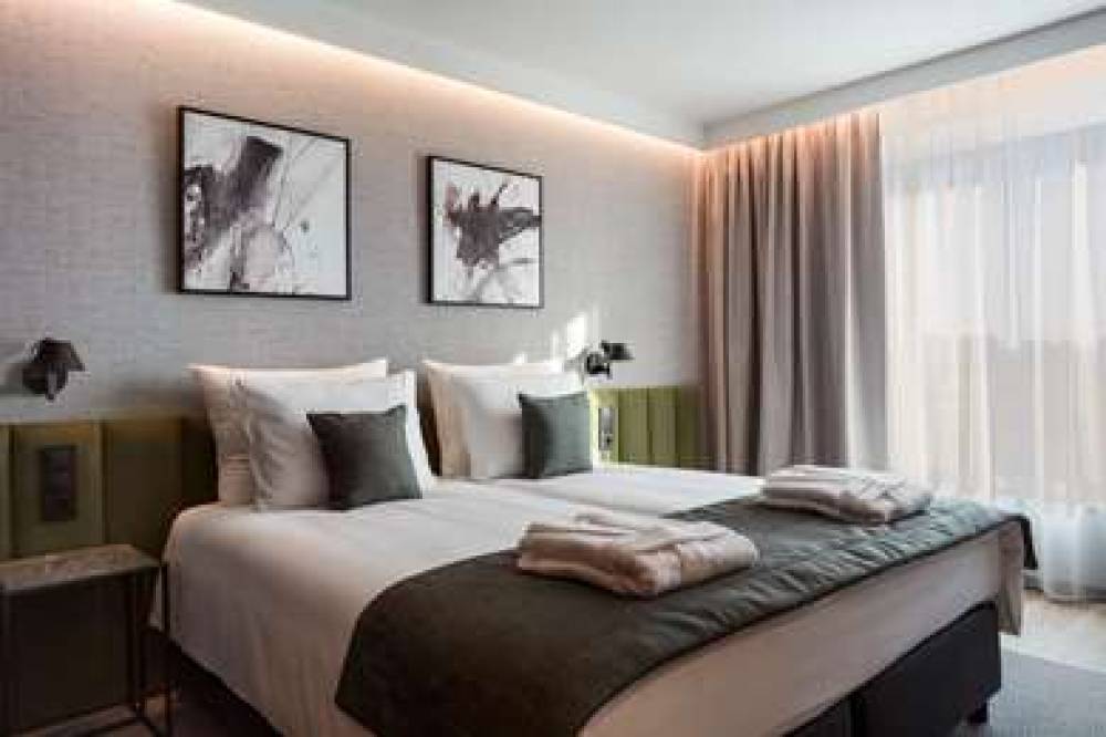 Q HOTEL PLUS WROCLAW BIELANY 4