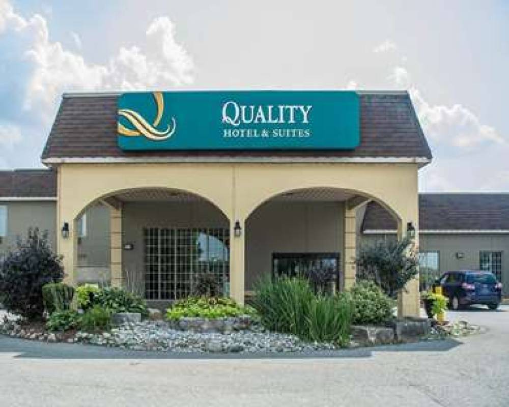 Quality Hotel And Suites 1