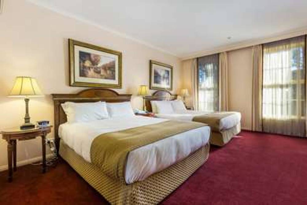 QUALITY HOTEL CANTERBURY INTERNATIO 4