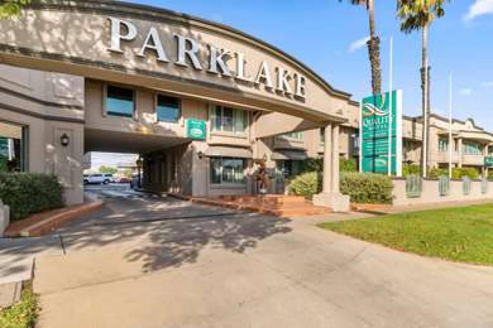 QUALITY HOTEL PARKLAKE SHEPPARTON 1