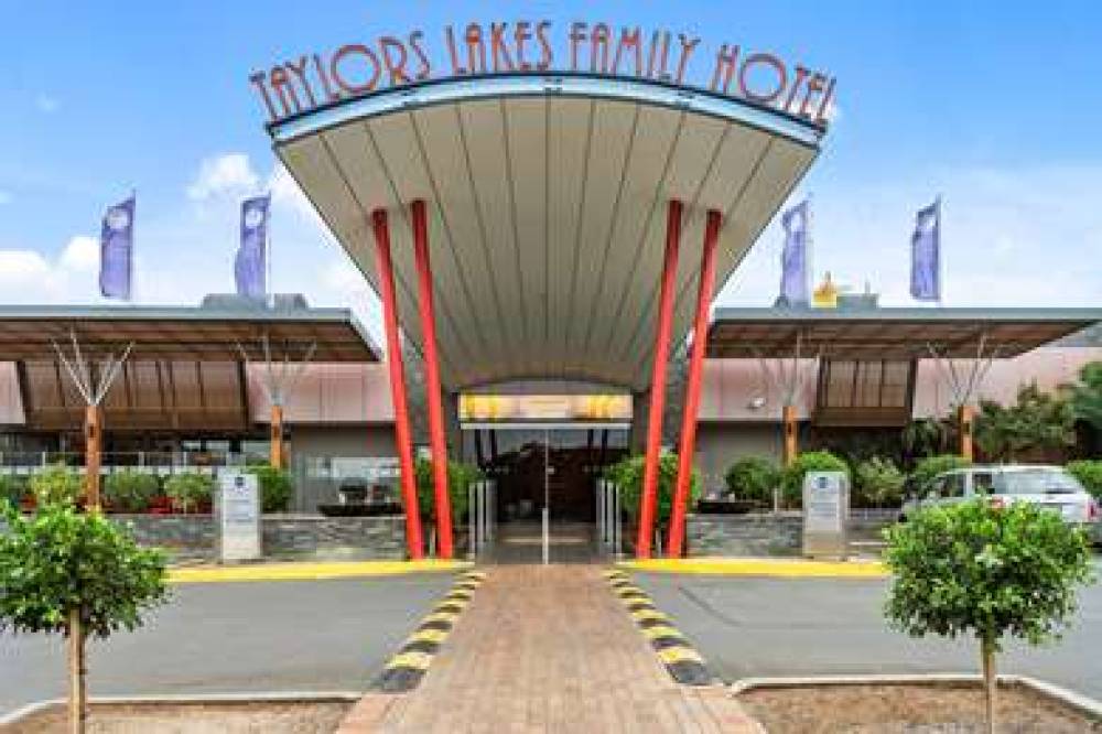 Quality Hotel Taylors Lakes 5