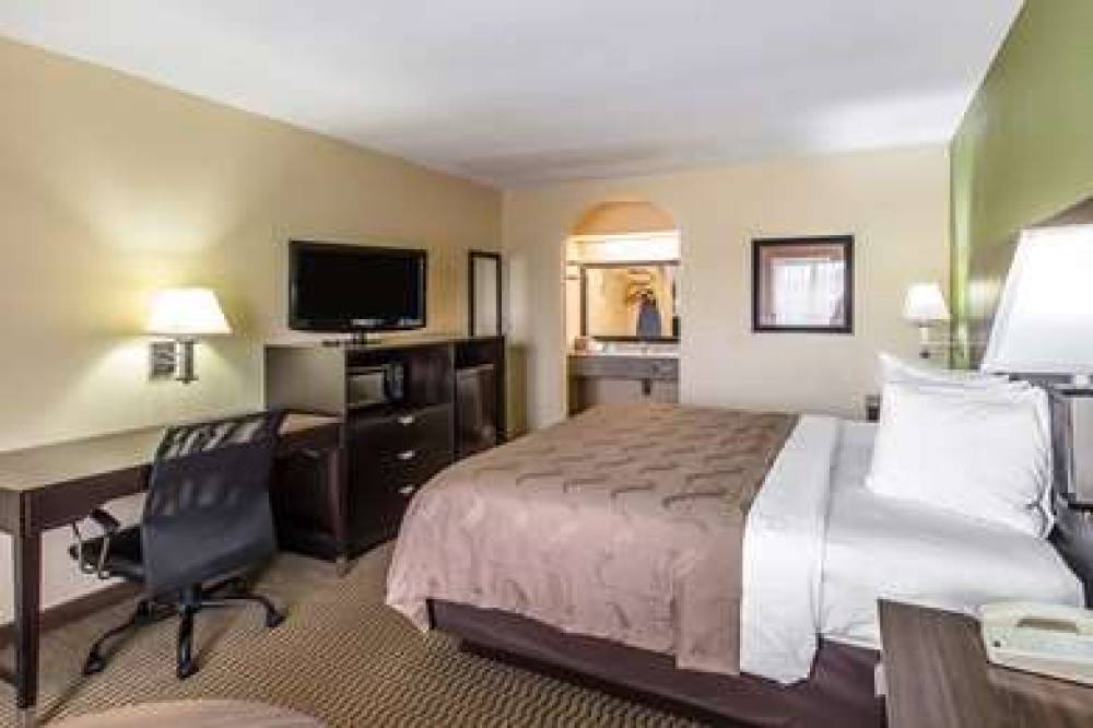 Quality Inn Adairsville 9