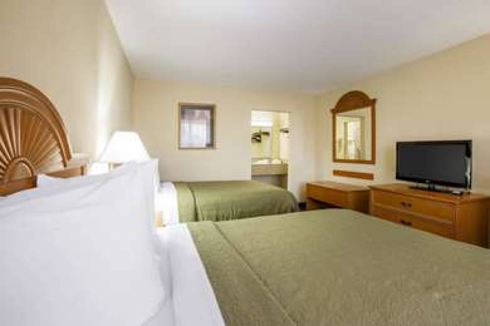 Quality Inn Americus 6