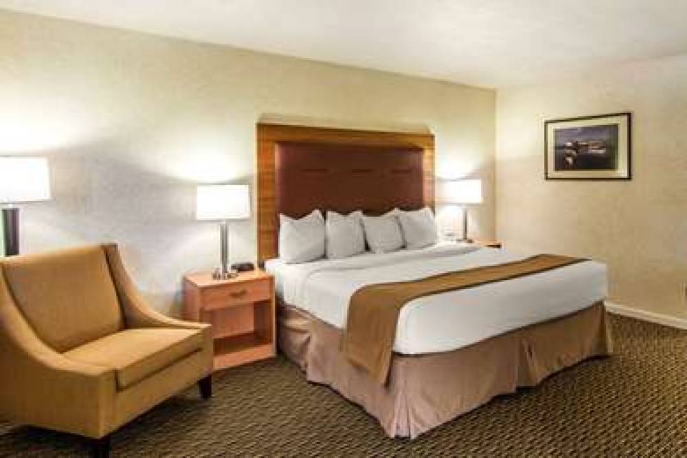 Quality Inn And Suites At Coos Bay 10