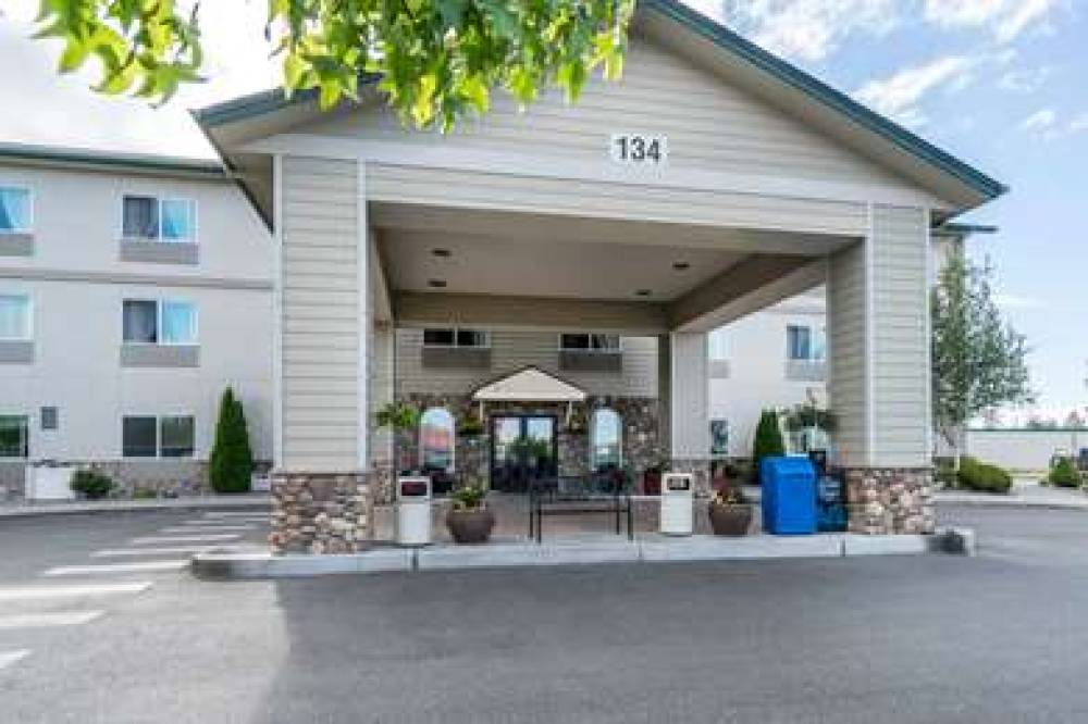 Quality Inn And Suites At Olympic National Park