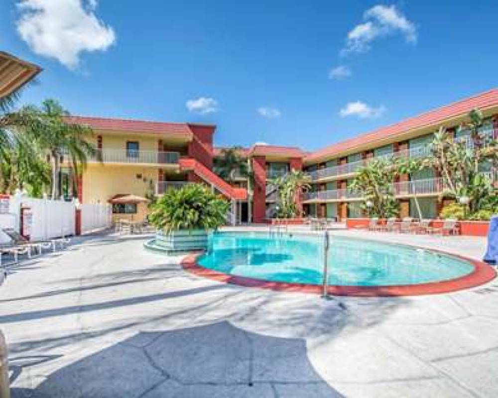 QUALITY INN AND SUITES AT TROPICANA 1