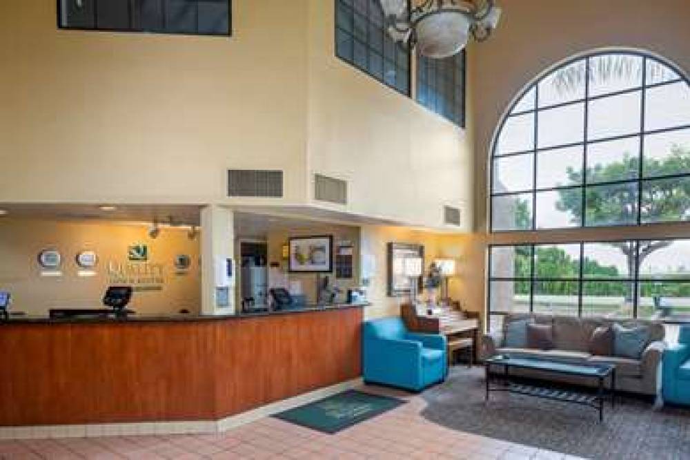 Quality Inn And Suites Camarillo 4