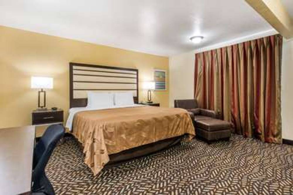 Quality Inn And Suites Capitola By The Sea 10