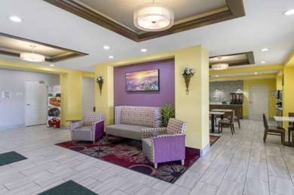 QUALITY INN AND SUITES CARLSBAD CAV 5