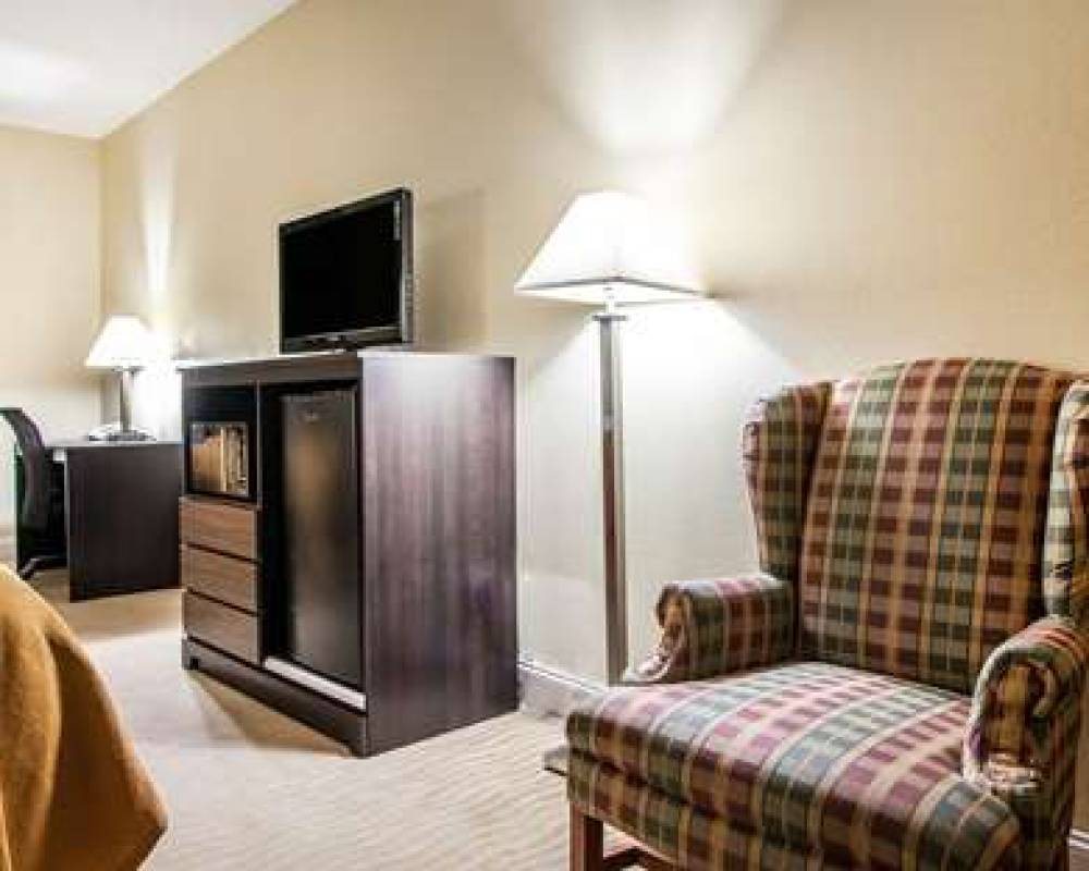 Quality Inn And Suites Champaign 10