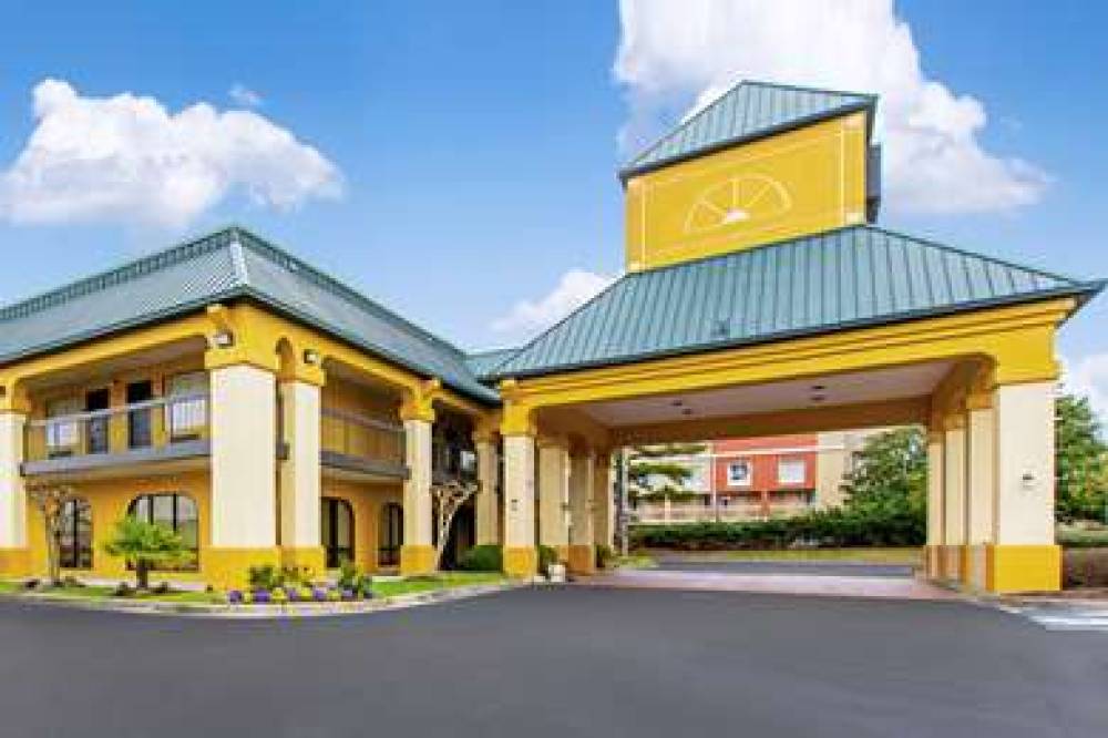 Quality Inn And Suites Civic Center