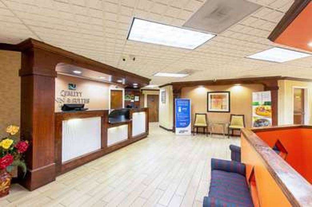 Quality Inn And Suites Civic Center 3