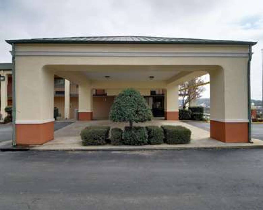 Quality Inn And Suites Clarksville