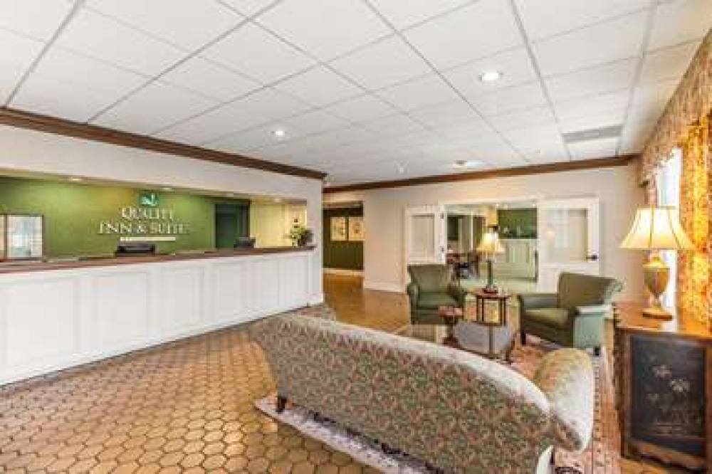 Quality Inn And Suites Conference Center 3