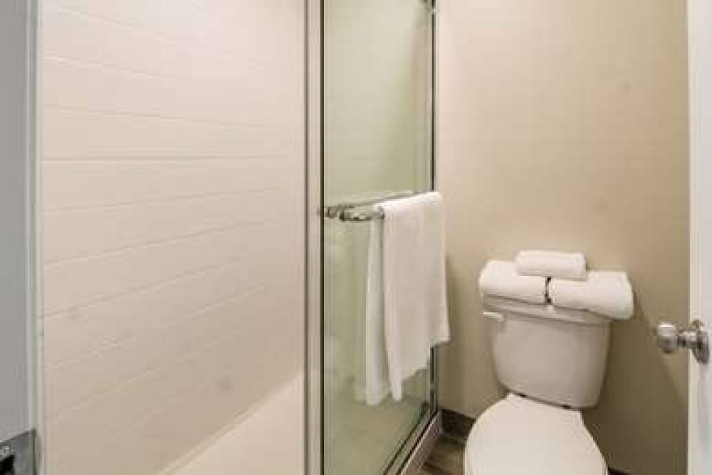 QUALITY INN AND SUITES DALLAS-CITYP 5