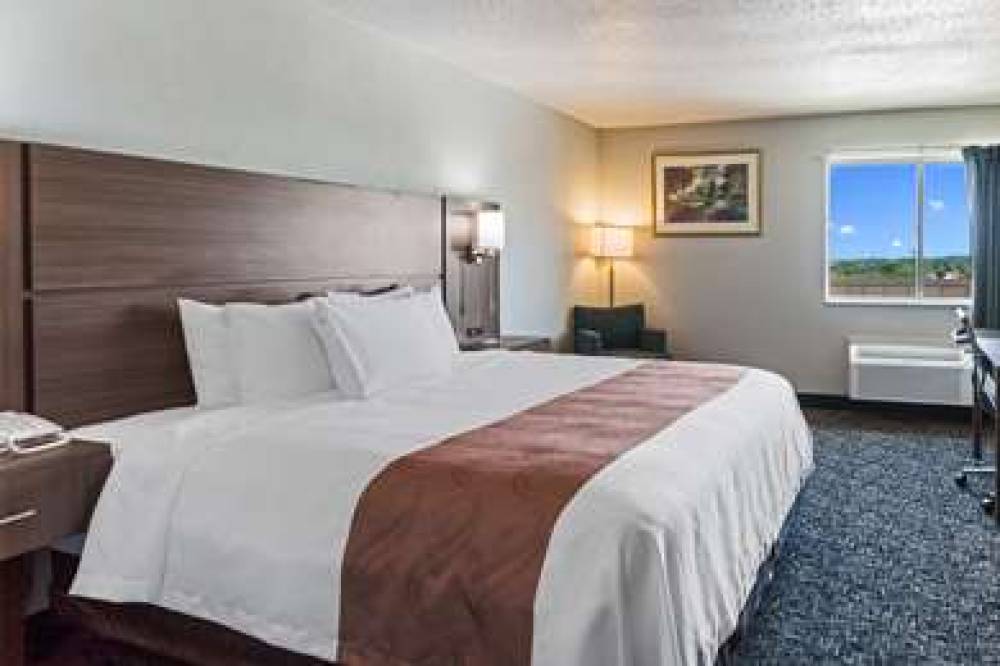 QUALITY INN AND SUITES FERDINAND 10