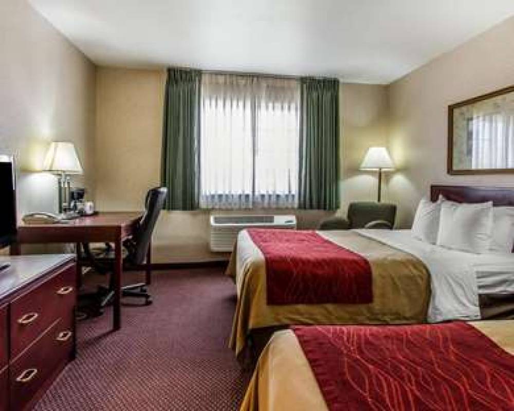 QUALITY INN AND SUITES FORT MADISON 8