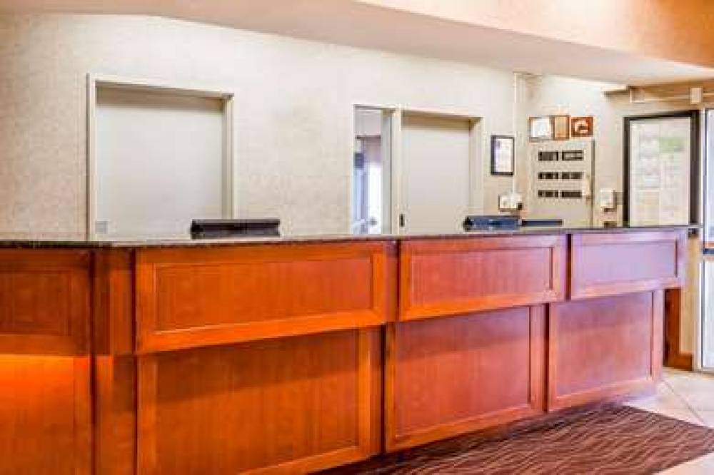 QUALITY INN AND SUITES GERMANTOWN N 6